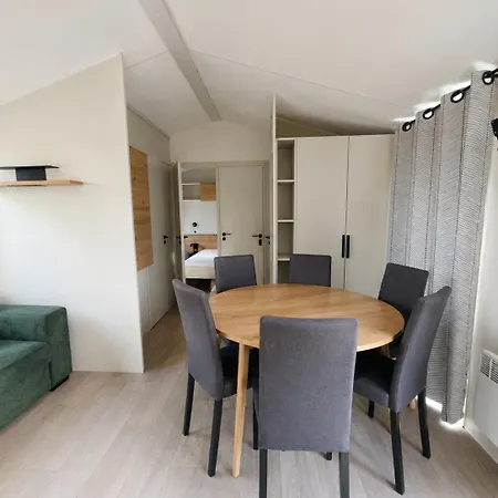 Camping Mobil-home Symphonie Avec Climatisation Gouvieux